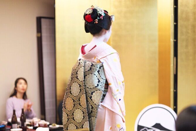 Kyoto 4 hr Gion Private Guided Tour & Maiko or Geisha Dinner - Quick expectations checklist (so the night goes smoothly)