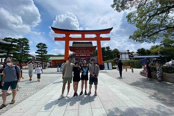 Kyoto 8hr Private Tour with Government-Licensed Guide - Zen temples and garden moments: from Golden Pavilion to Ryoan-ji