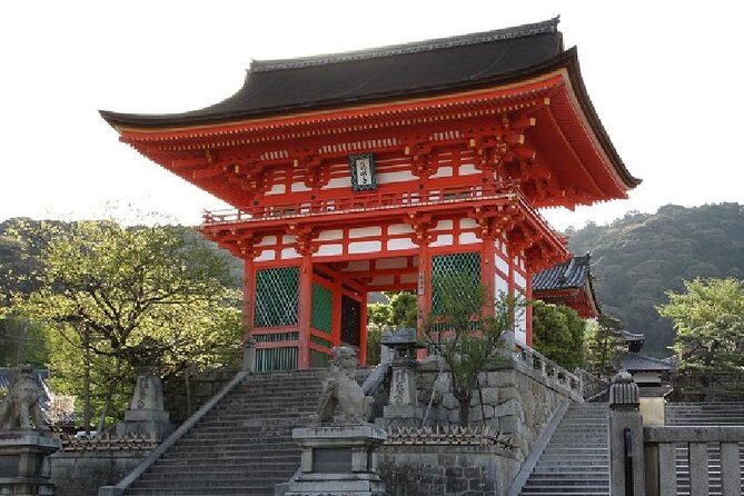 Kyoto Afternoon Tour from Kyoto or Osaka - Group size, crowds, and hearing the guide