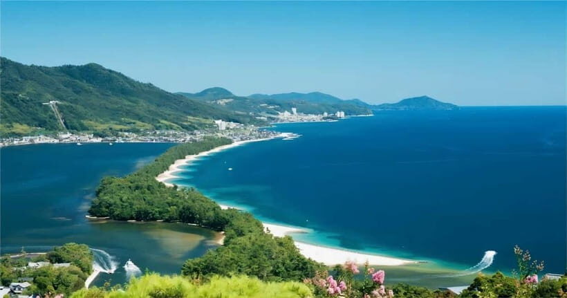 Kyoto: Amanohashidate Ine Funaya Tour - A photo stop in Kyoto Prefecture: use it for fresh air and planning