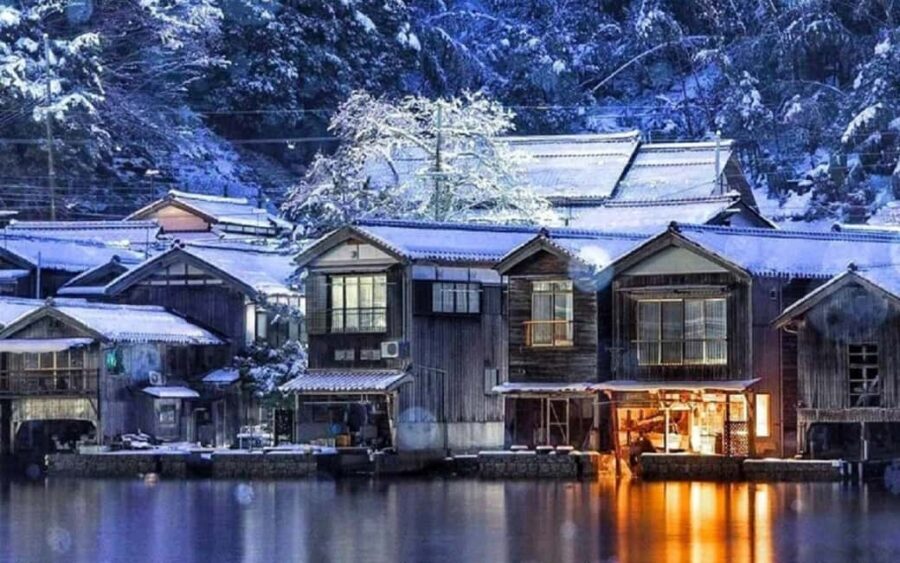 Kyoto Amanohashidate,Ine Bay Trip with Optional boat/Ropeway - The boat cruise on Ine Bay: birds, sea air, and a different viewpoint