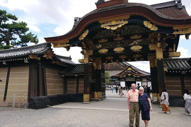 Kyoto and Nara 2-Day Tour: Golden Pavilion, Todaiji, Deer Park - The Guide Factor: Why Naoko, Nick, Ryusuke, and Tomoko Murai Stand Out
