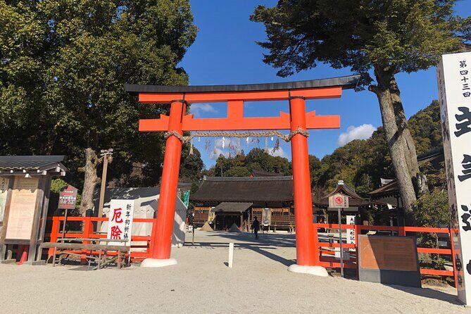 Kyoto Bamboo Forest & Golden Pavilion E-Bike Tour - Riding through Kyoto’s backstreets is the real value-add