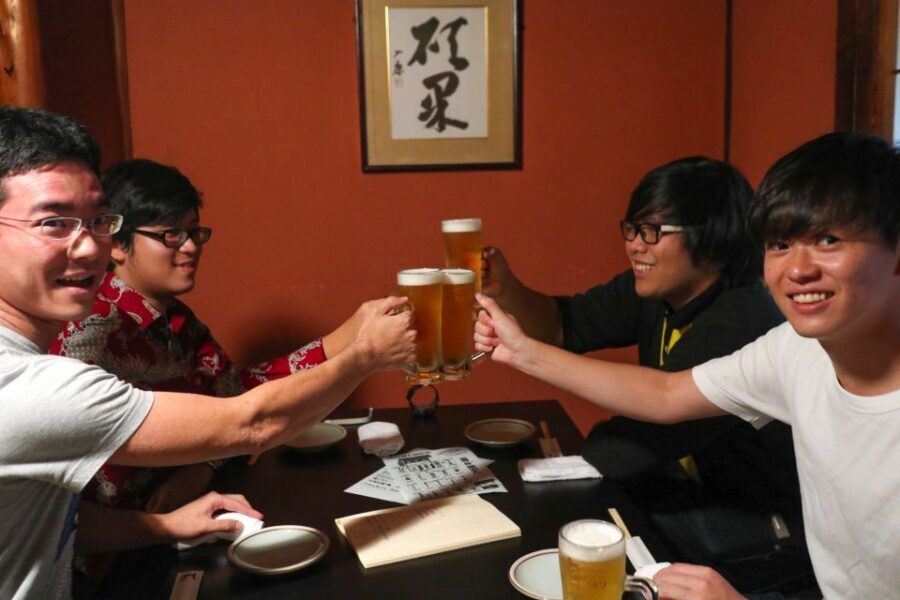 Kyoto : Bar Hopping Tour in Pontocho Alley at Night - Practical tips to make your night go smoothly