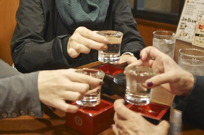 Kyoto Casual Evening Pontocho Food Tour - Small-group pacing: why 10 people changes everything