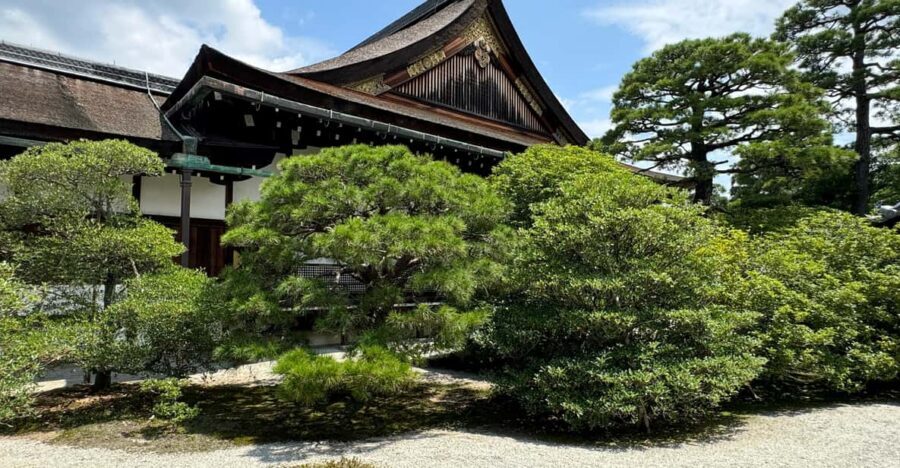 Kyoto: Discover Every Bit of Kyoto Imperial Palace - Duration and pacing: plan your Kyoto day around a short, focused stop