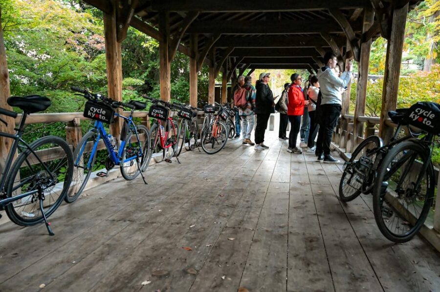 Kyoto: Early Bird E-Bike Tour with Lunch - Key highlights worth waking up for