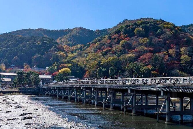 Kyoto Early Bird English Tour: Fushimi-Inari and Arashiyama - Tenryu-ji Temple: UNESCO Zen garden with admission included