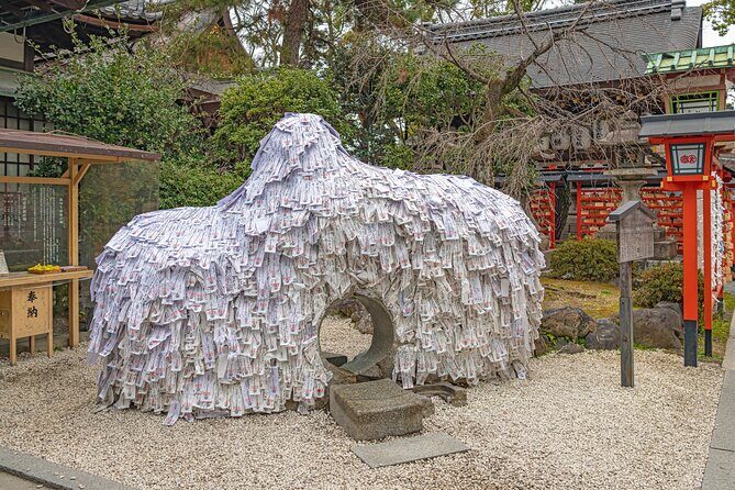Kyoto Early Bird English Tour: Gion & Higashiyama(Private opt) - Yasaka Pagoda (Hokanji): the nail-less legend you can stand next to