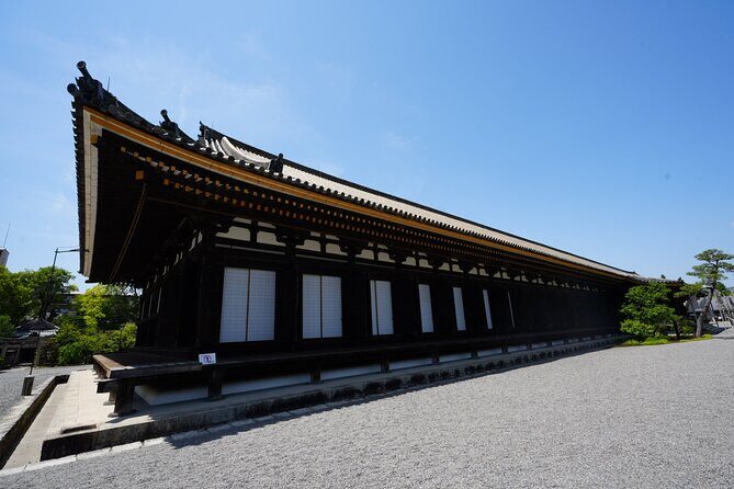 Kyoto Early Morning E Biking Tour Fushimi Inari Kiyomizu Temple - Early Kyoto: why this route works so well