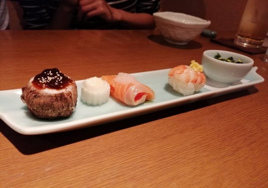 Kyoto Evening Gion Food Tour - Architecture and alleyways: what you’re actually walking through