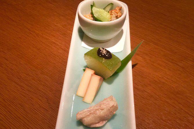 Kyoto Evening Gion Food Tour Including Kaiseki Dinner - Group size, walking pace, and why weather matters