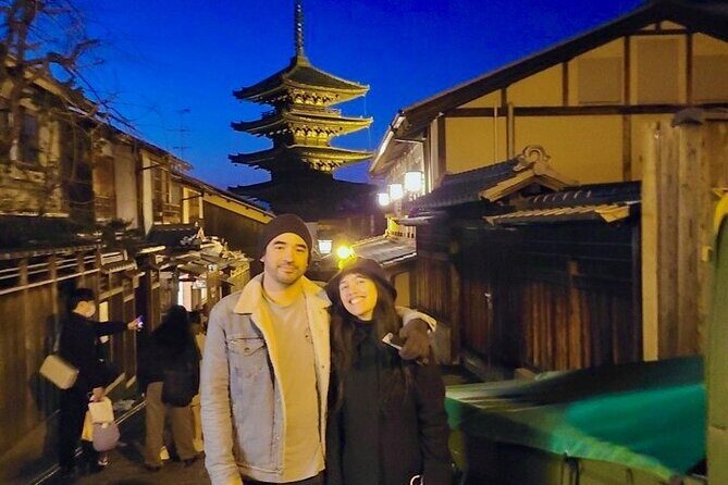 Kyoto Full Course Tour: Explore 10 Must-See Sights & Hidden Gems - The lunch reality: conveyor-belt sushi and vegetarian expectations