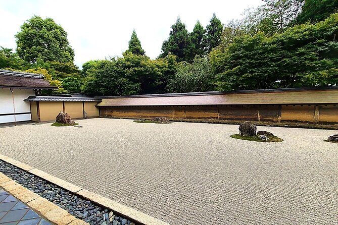 Kyoto Full Course Tour: Explore 10 Must-See Sights & Hidden Gems - Guides make the difference: Megumi, Masako, and “keep up” energy