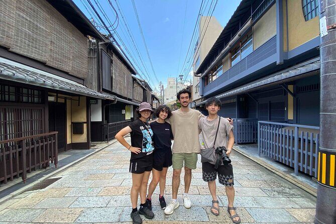 Kyoto Full Day Tour from Kobe with Licensed Guide and Vehicle - Arashiyama and Sagano: Bamboo Walks, Moon Bridge, and Garden Time