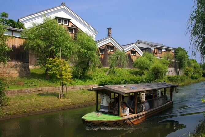 Kyoto Fushimi District Food and History Tour - The guide makes it: what you should look for