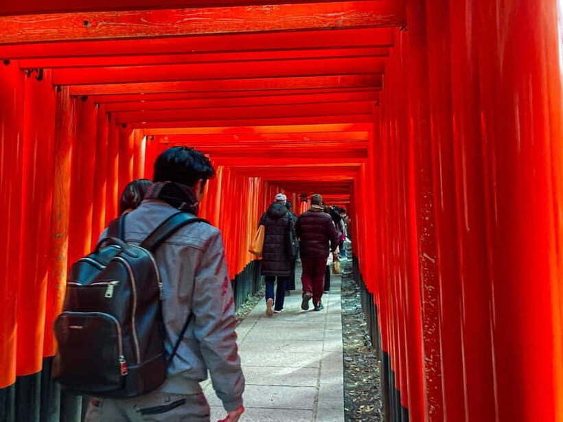 Kyoto: Fushimi Inari Night Walking Tour with Guide - Meeting at JR Inari Station: Fast start, easy handoff