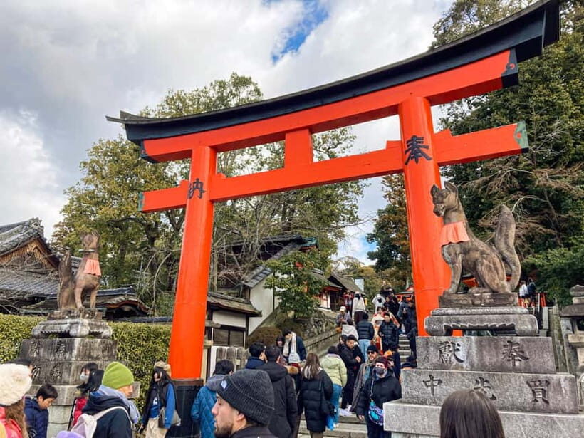Kyoto: Fushimi Inari Night Walking Tour with Guide - What to bring, plus pacing tips that keep the night enjoyable