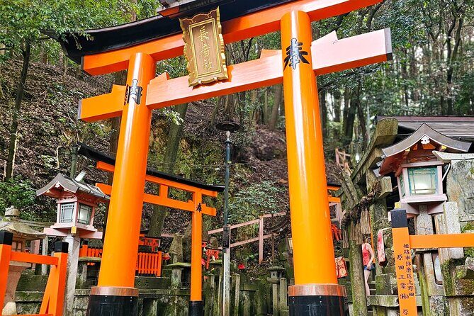 Kyoto: Fushimi Inari Taisha Small Group Guided Walking Tour - What to Expect From the 3-Hour Flow