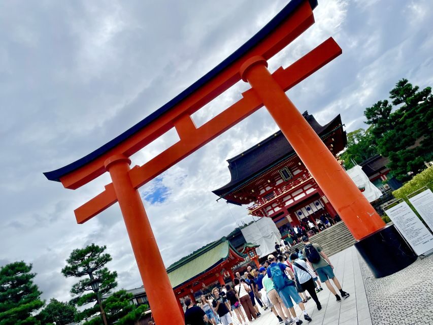 Kyoto: Fushimi Inari-taisha y Kiyomizu-dera (Spanish Guide) - Why This Kyoto Route Works: Two Faiths, One Walkable Day