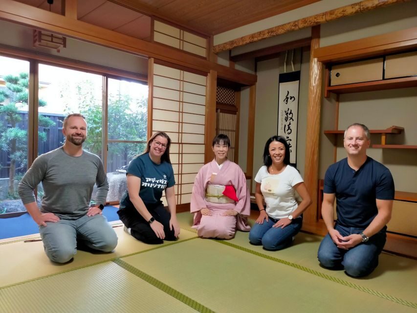 Kyoto Fushimiinari:Wagashi Making & Small Group Tea Ceremony - A Kyoto tea lesson that feels like visiting a friend’s home