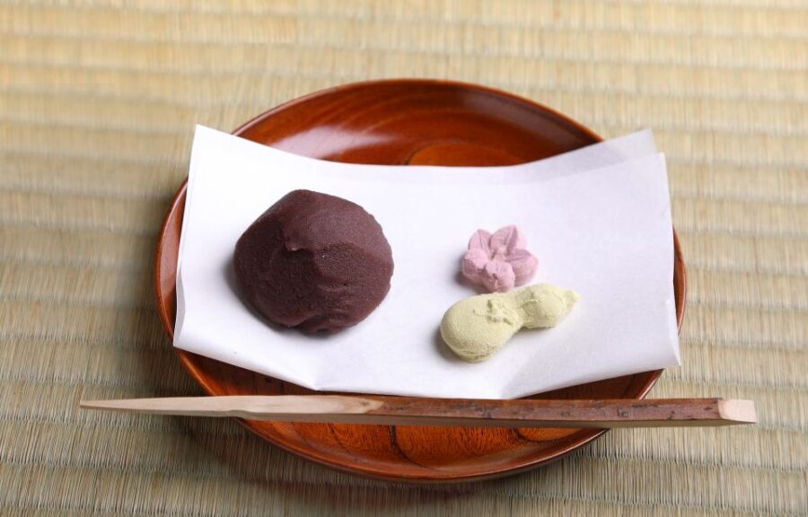 Kyoto Fushimiinari:Wagashi Making & Small Group Tea Ceremony - What you do first: a hands-on wagashi class in the kitchen