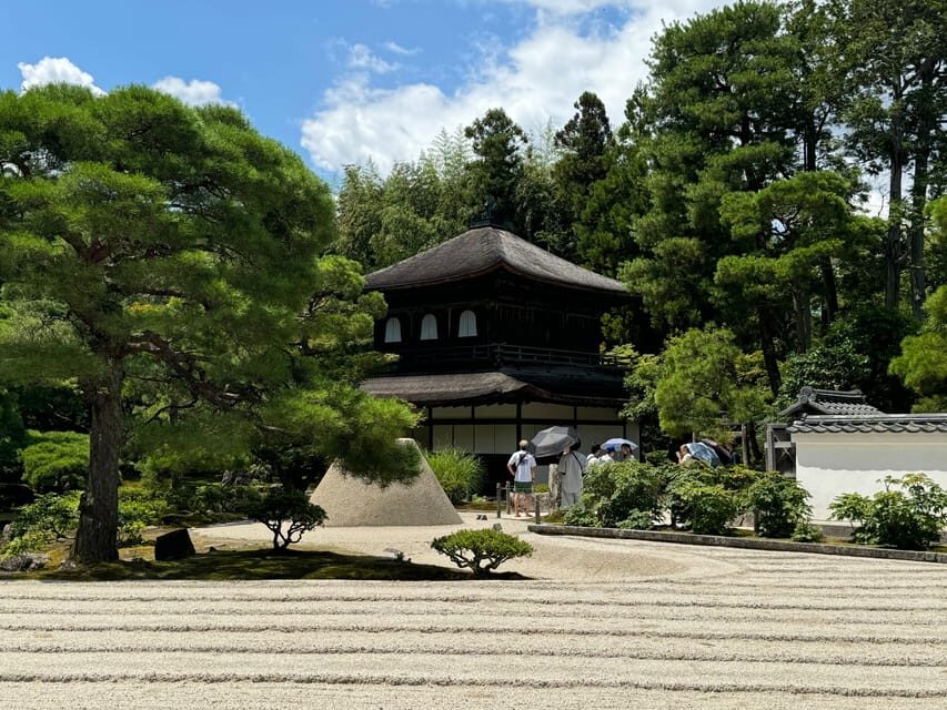 Kyoto: Ginkakuji, Silver Pavilion Guided Tour in 1 Hour - Inside the Kannon-den hall: Zen design you can spot