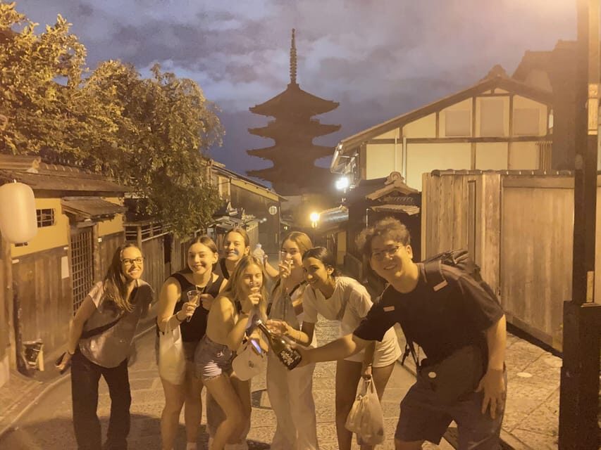 Kyoto: Gion Evening Walk with Hidden Gems, Geisha & Sake - Hanamikoji Street at Night: The Famous Lane, Without the Day Noise