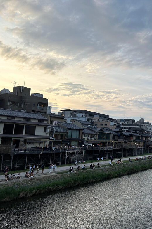 Kyoto: Gion & Geisha district evening tour - Price and value: when $64 makes sense
