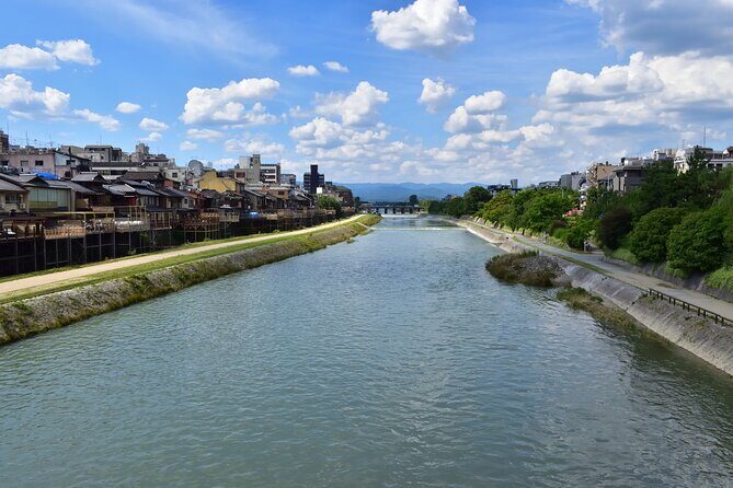 Kyoto Gion Historical Walking Tour - Ending at Kiyomizu-dera: UNESCO views, and the one admission wrinkle