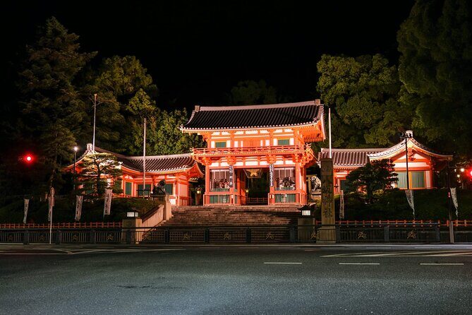 Kyoto: Gion Night Walking Tour with Geisha Insight - Food Recommendations You Can Actually Use the Same Night