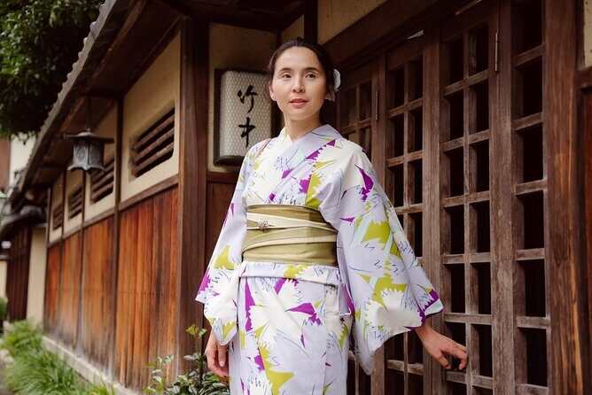 Kyoto Gion Photoshoot - Private Session | Pro Photographer - Should you book this Kyoto Gion photoshoot?