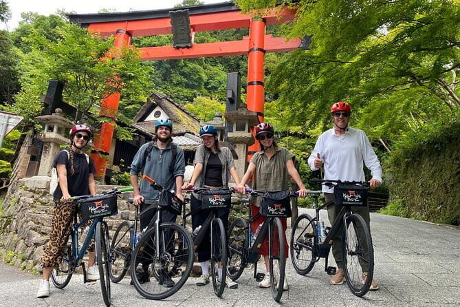 Kyoto: Gion & Pontocho Food Tour with 13 Dishes - Gion Street Food Stop: Short, Focused, and Worth It