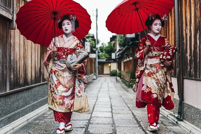 Kyoto Gion Walking Tour for First Time Visitors - Stop 2: Kennin-ji Temple and the Zen + tea connection