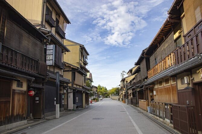 Kyoto Gion Walking Tour for First Time Visitors - Getting oriented fast: meeting point, route flow, and timing