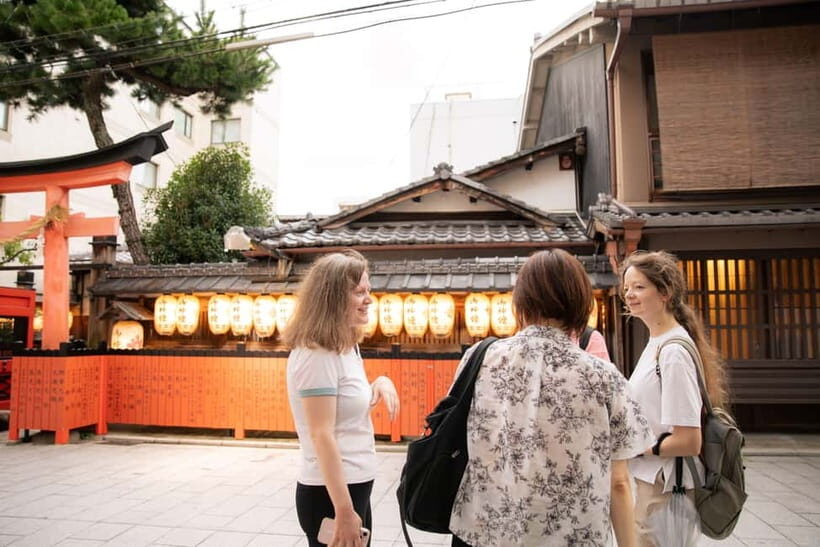 Kyoto: Gion World of the Geisha Guided Walking Tour - Gion’s Main Walk (80 Minutes): Maiko, Geiko, and Kagai Stories