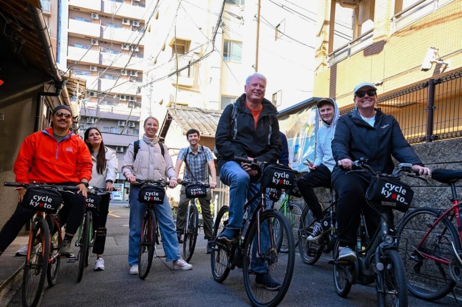 Kyoto: Half-day Guided Bike Tour with Fushimi Inari - Key highlights you’ll feel right away