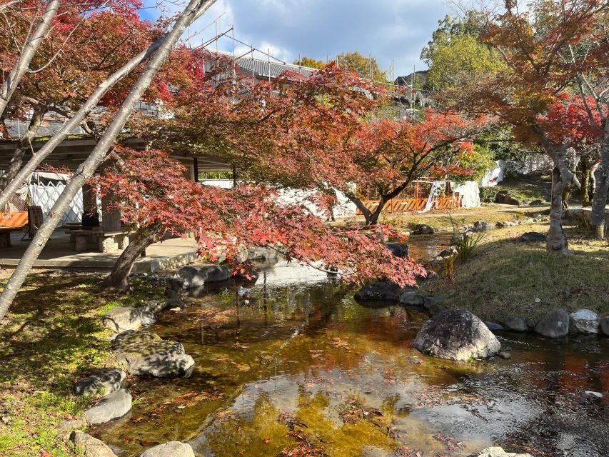 Kyoto: Half-Day Private Guided Tour to the Old Town of Gion - Pontocho to finish: a riverside-alley mood shift