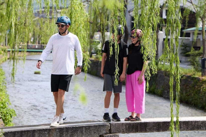 Kyoto: Hidden Gems E-Bike Tour Through Backstreets & Temples - Why a Kyoto E-Bike Tour Beats the Usual Grind