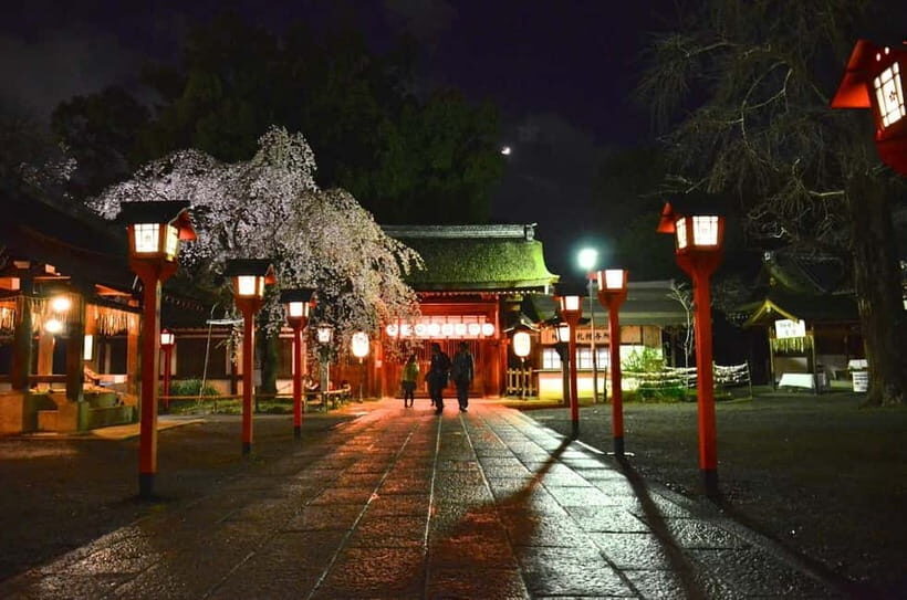 Kyoto: Highlights Guided Walking Tour - Kamo River and Pontocho Alley: narrow lanes and lantern mood