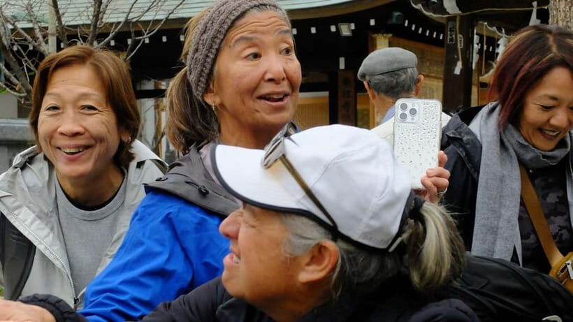Kyoto: Highlights Guided Walking Tour - Nijo Castle finish: nightingale floors and gardens