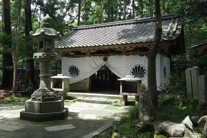 Kyoto Hiking Tour: The Nature and Legends of Kurama and Kibune - Mount Kurama: Reiki origins on a mountain that still feels still