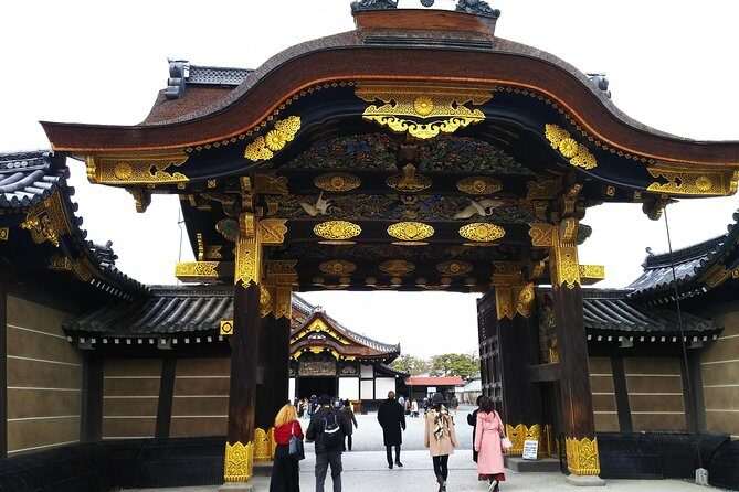 Kyoto Imperial Palace and Nijo Castle Walking Tour - Starting Point: Kyoto Station to a full day loop