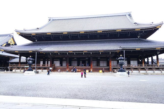 Kyoto Imperial Palace and Nijo Castle Walking Tour - Nishiki Market: Kyoto’s kitchen, plus a quick history angle