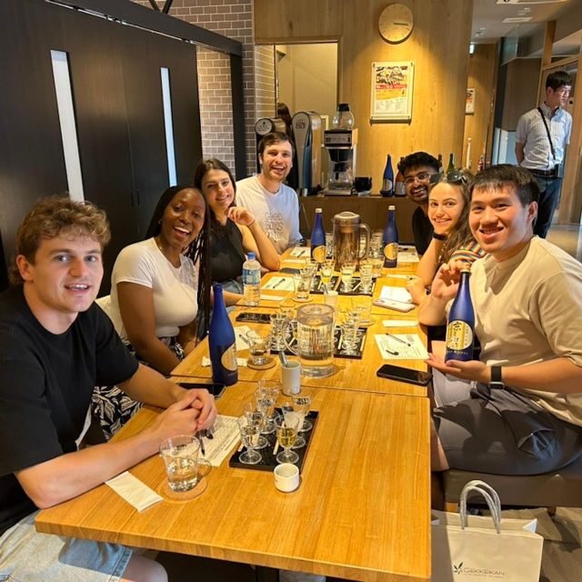 Kyoto: Insider Sake Experience with 7 Tastings and Snacks - Inside the Tasting Room: How the 90 Minutes Usually Flow