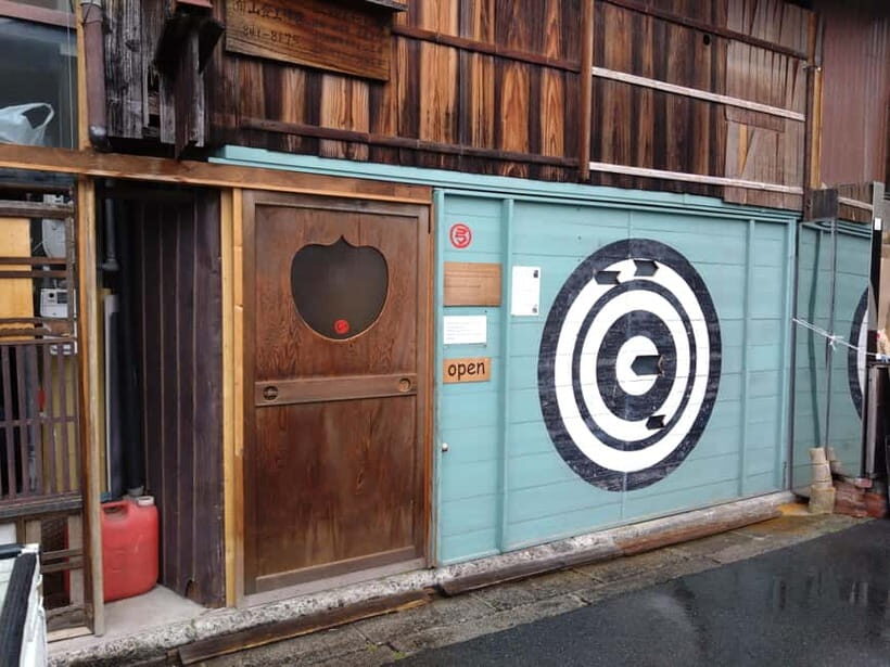 Kyoto: Japanese Archery Workshop with Experienced Instructor - The bow, the effort, and how to dress for comfort