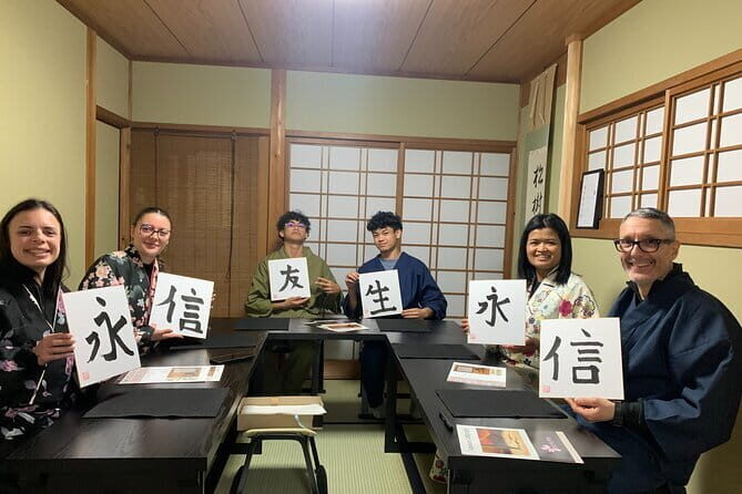 Kyoto: Japanese Calligraphy Class in 150 years old townhouse - Key Things You’ll Notice Right Away