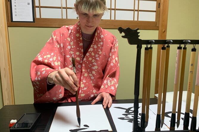 Kyoto: Japanese Calligraphy Class in 150 years old townhouse - Inside a 150-Year-Old Townhouse Workshop