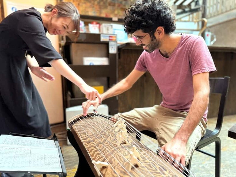 Kyoto: Japanese Koto Musical Instrument Class - Your First Notes on Sakura Sakura