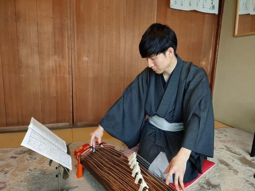 Kyoto: Japanese Koto & Shamisen Concert and Koto Class - Why the Music-Score Explanation Makes the Concert Easier to Enjoy